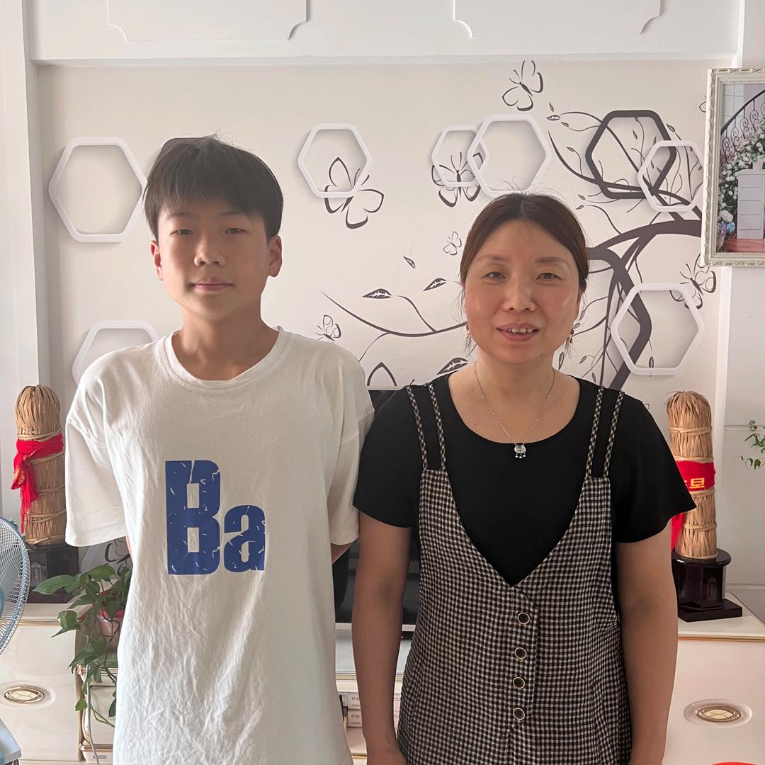 凯（拒绝合拍和私聊）