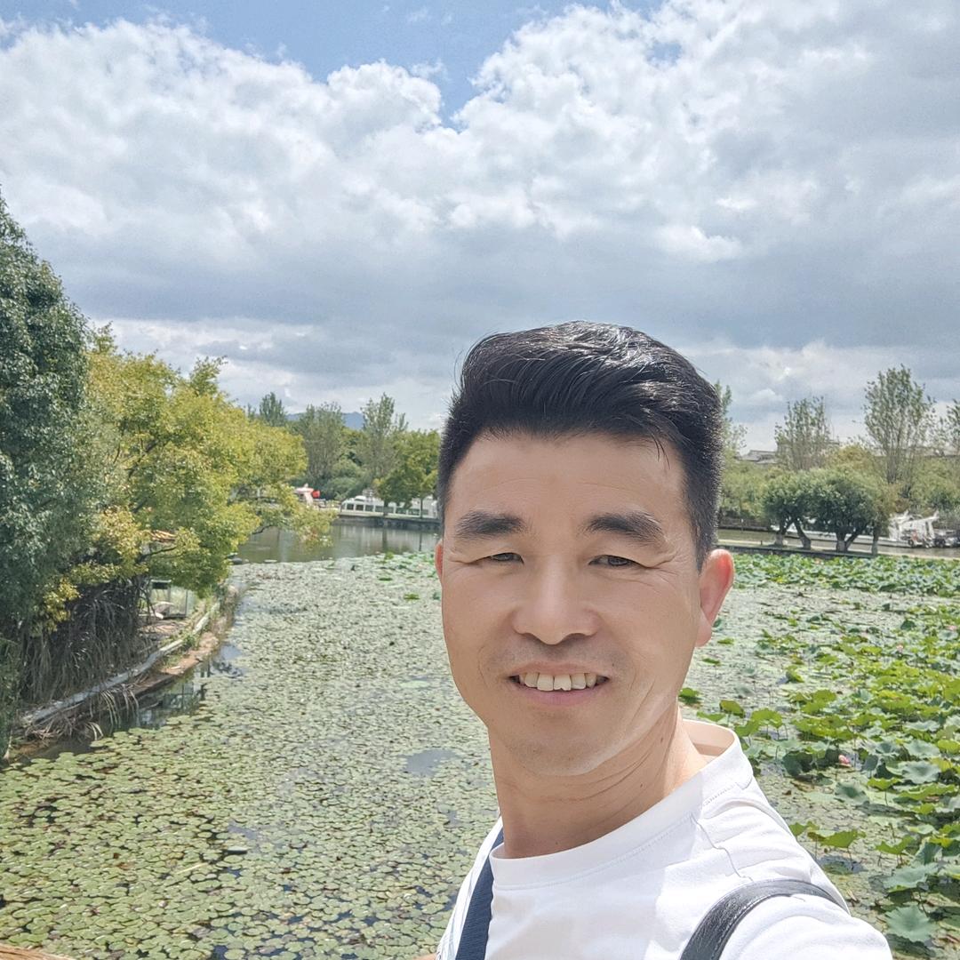 鑫龙鑫家具厂