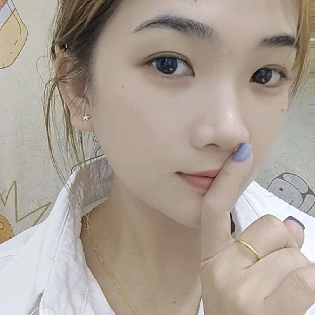 是小如玉呀😘