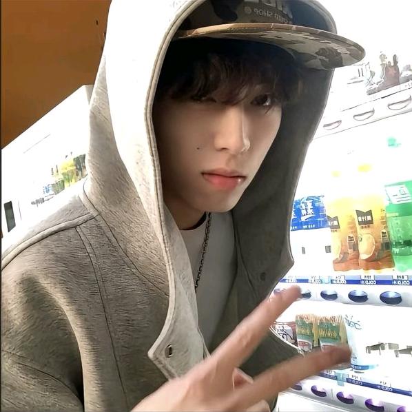 哈哈哈哈哈哈哈