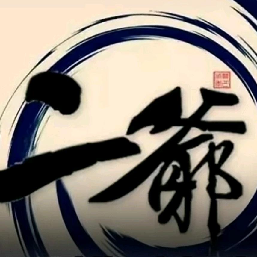 ༺༃小☆周༃༻