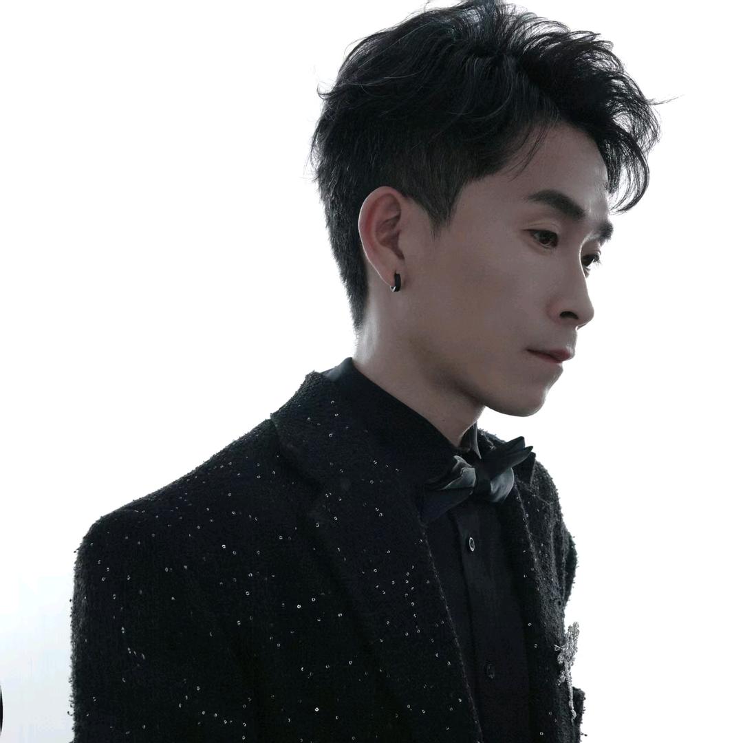 小王宁🎭（收破烂子）
