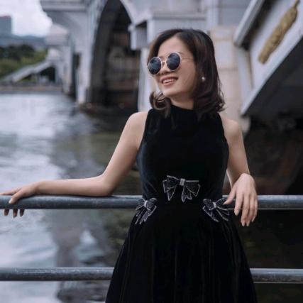 指尖徘徊@烟草味(唐家二妞)