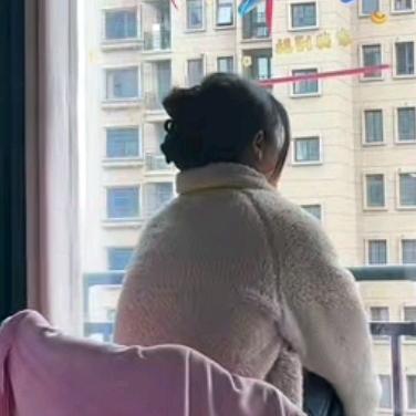 一个简单的人