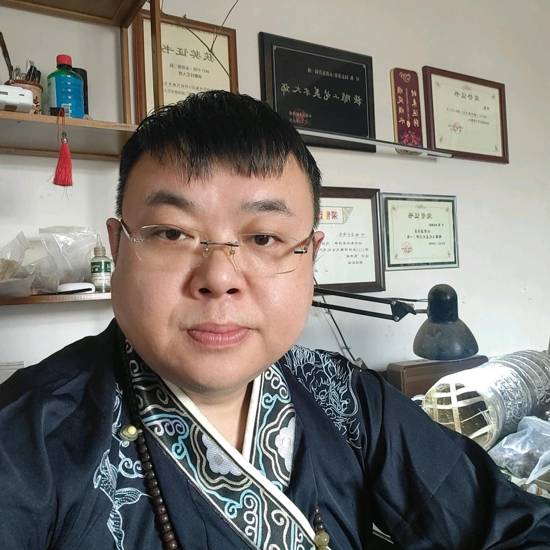 《元朝》核雕工作室