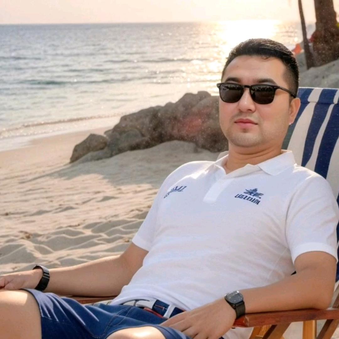 A β ĹℯᏃี   🕶