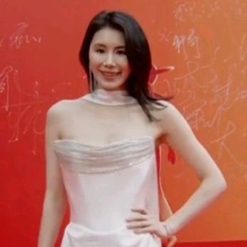 麦芽Mayya   Plus时尚穿搭