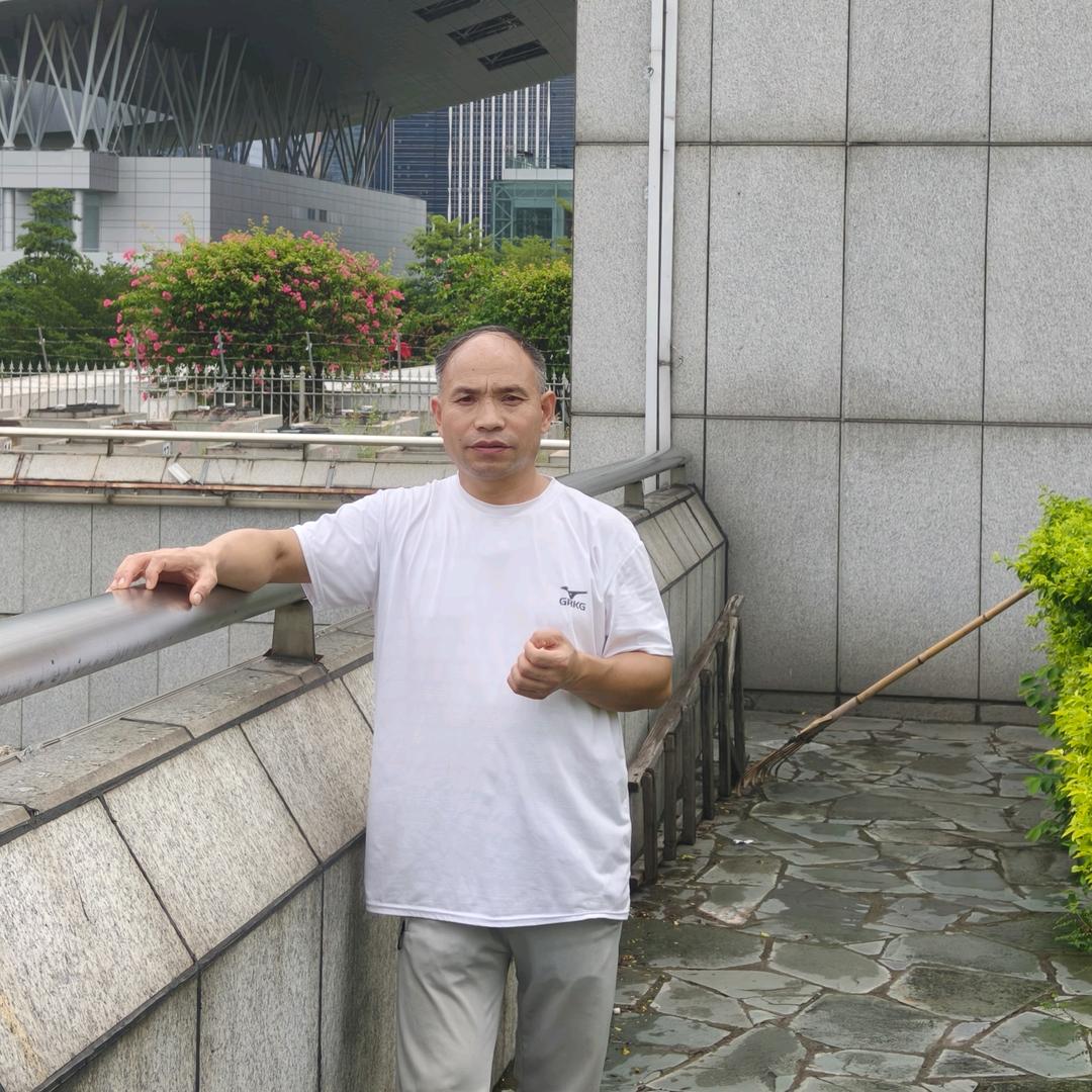 农村杰哥（周一至周六每晚八点十六开播