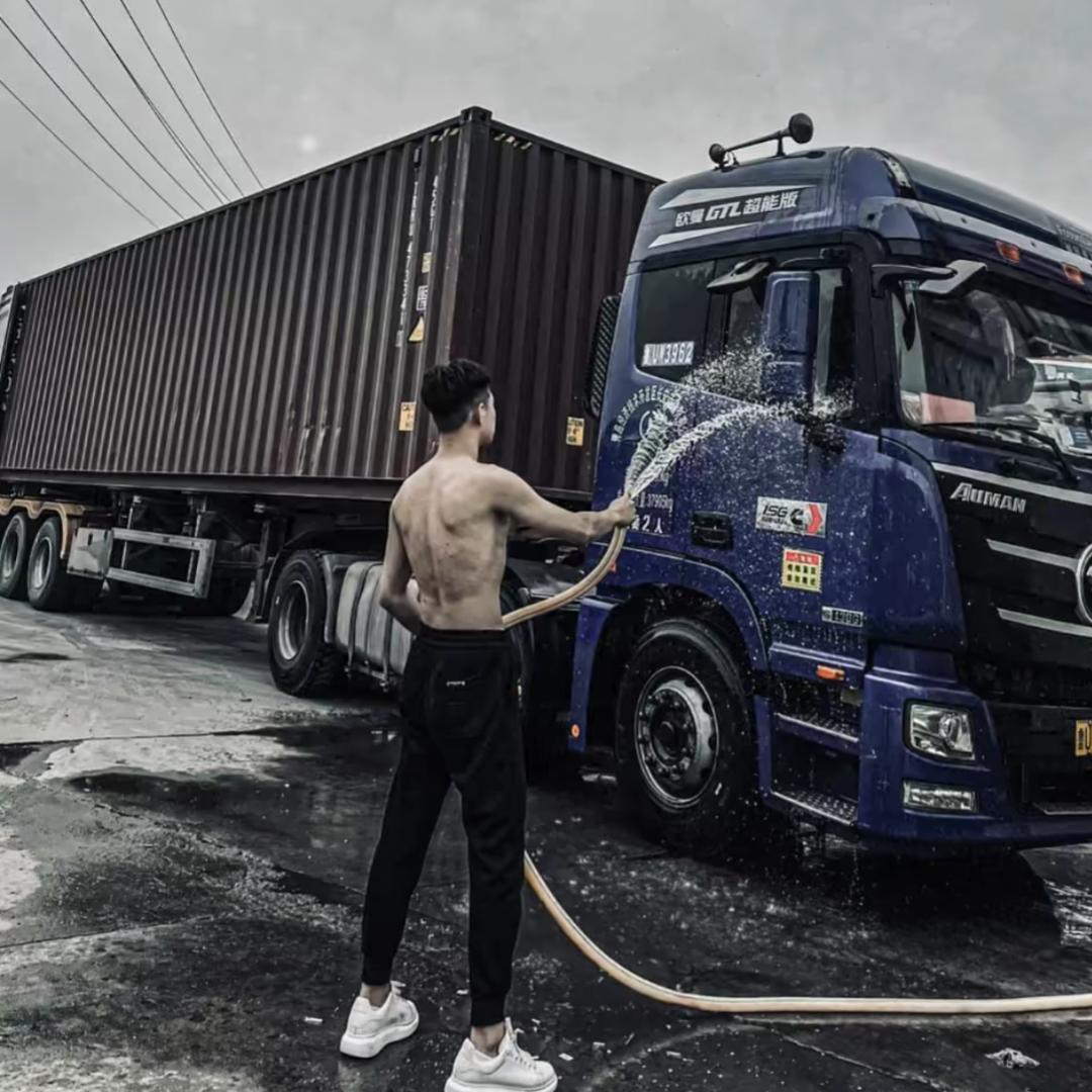子博🚚