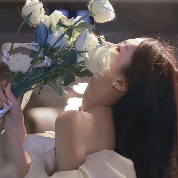 湫湫（正在努力实现自身价值……）