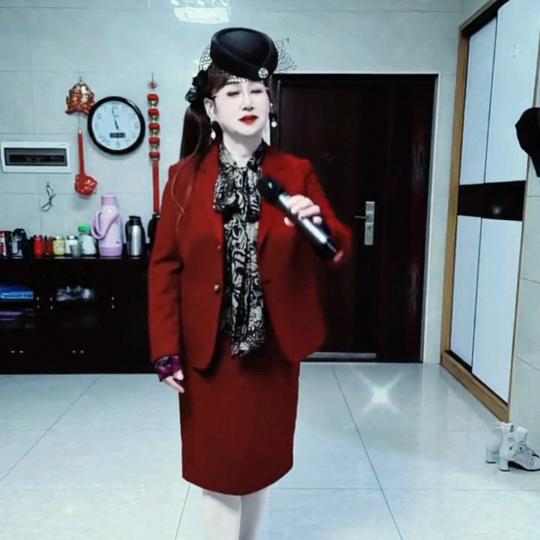 叶奶奶🇨🇳🇨🇳🇨🇳