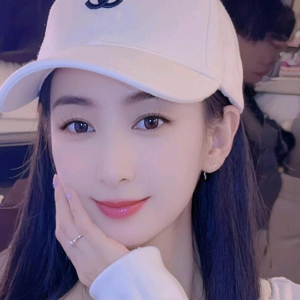 ღ᭄💞偏爱꧔ꦿ❤᭄  💕