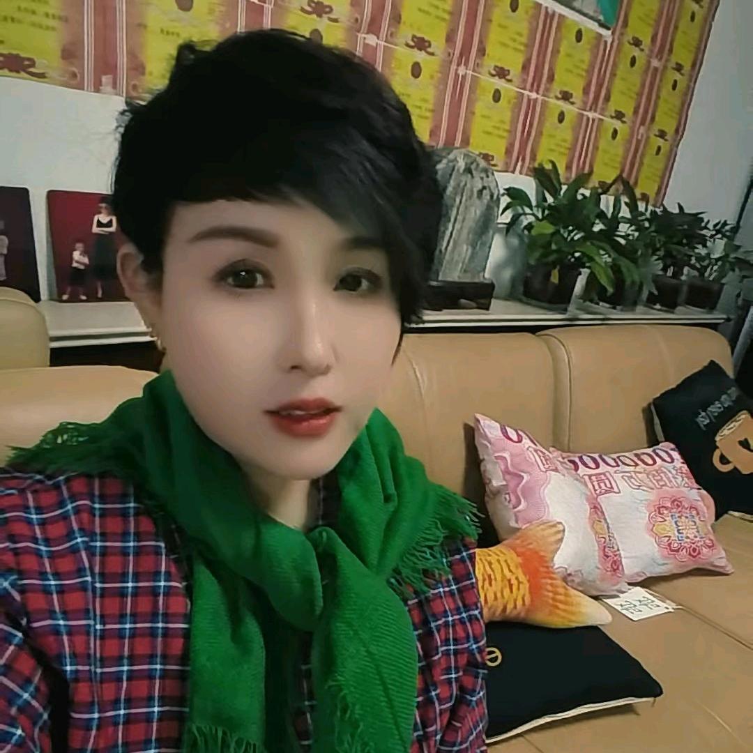 大大姐.助理号，开播在主页20点8分