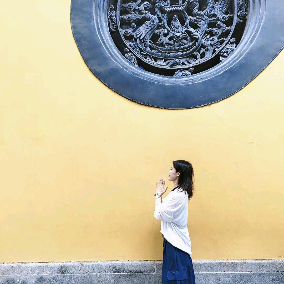 奕诺