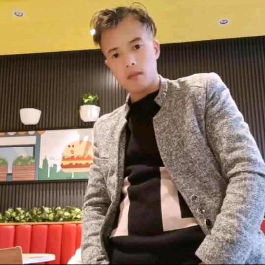 龙脊梯田导游小黑哥