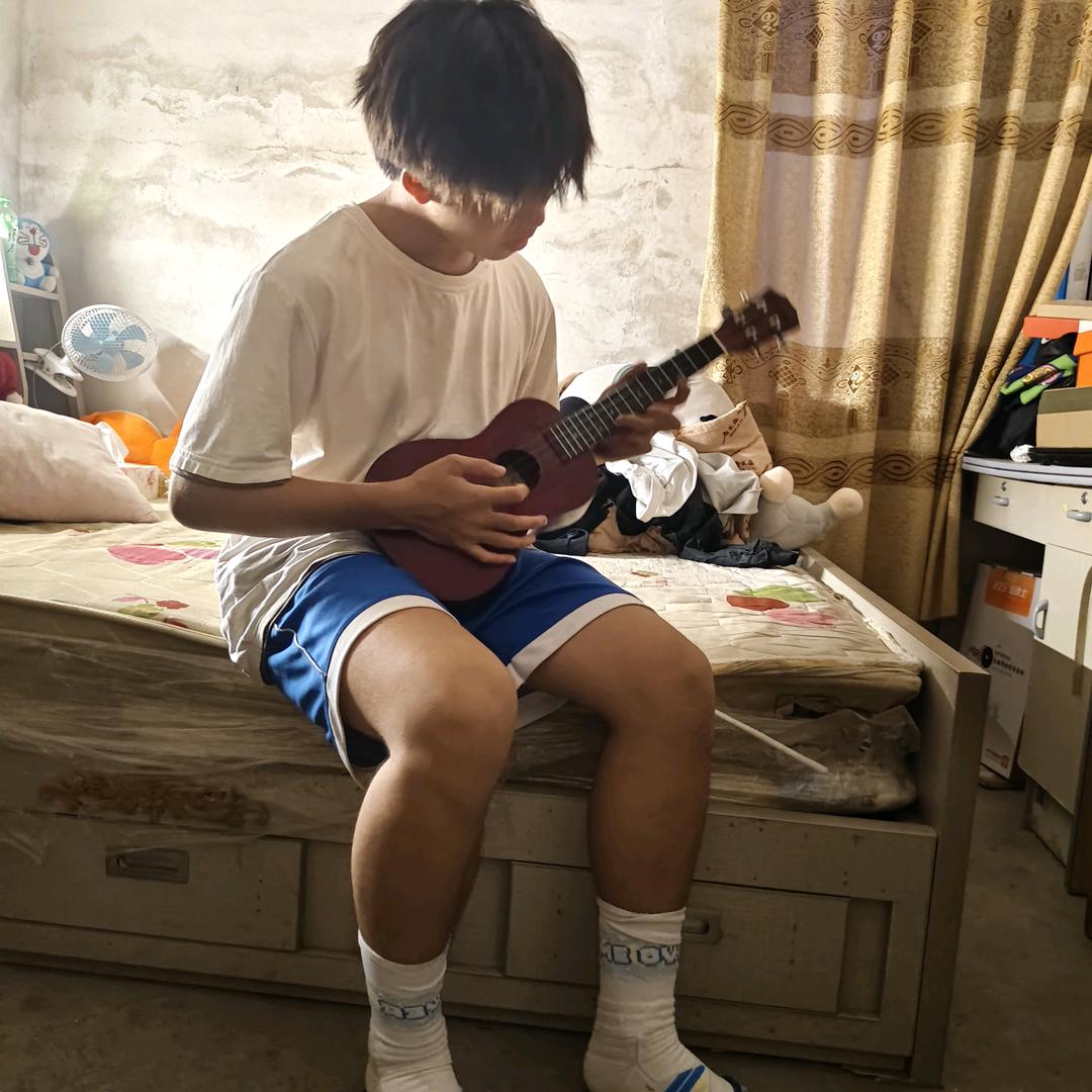 听1000个人唱晚安