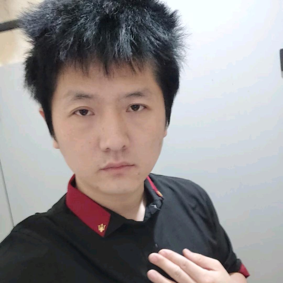 小冰💔把深情给了音乐