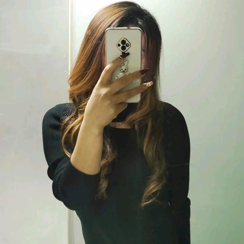 《女王》