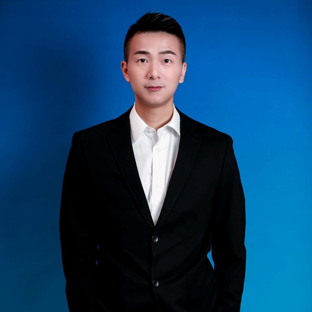 小方律师