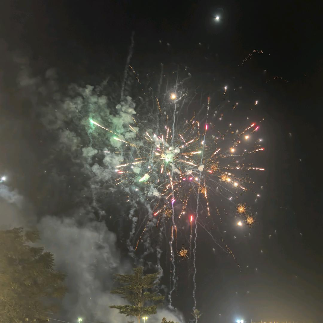 小猫咪（-＾〇＾-）