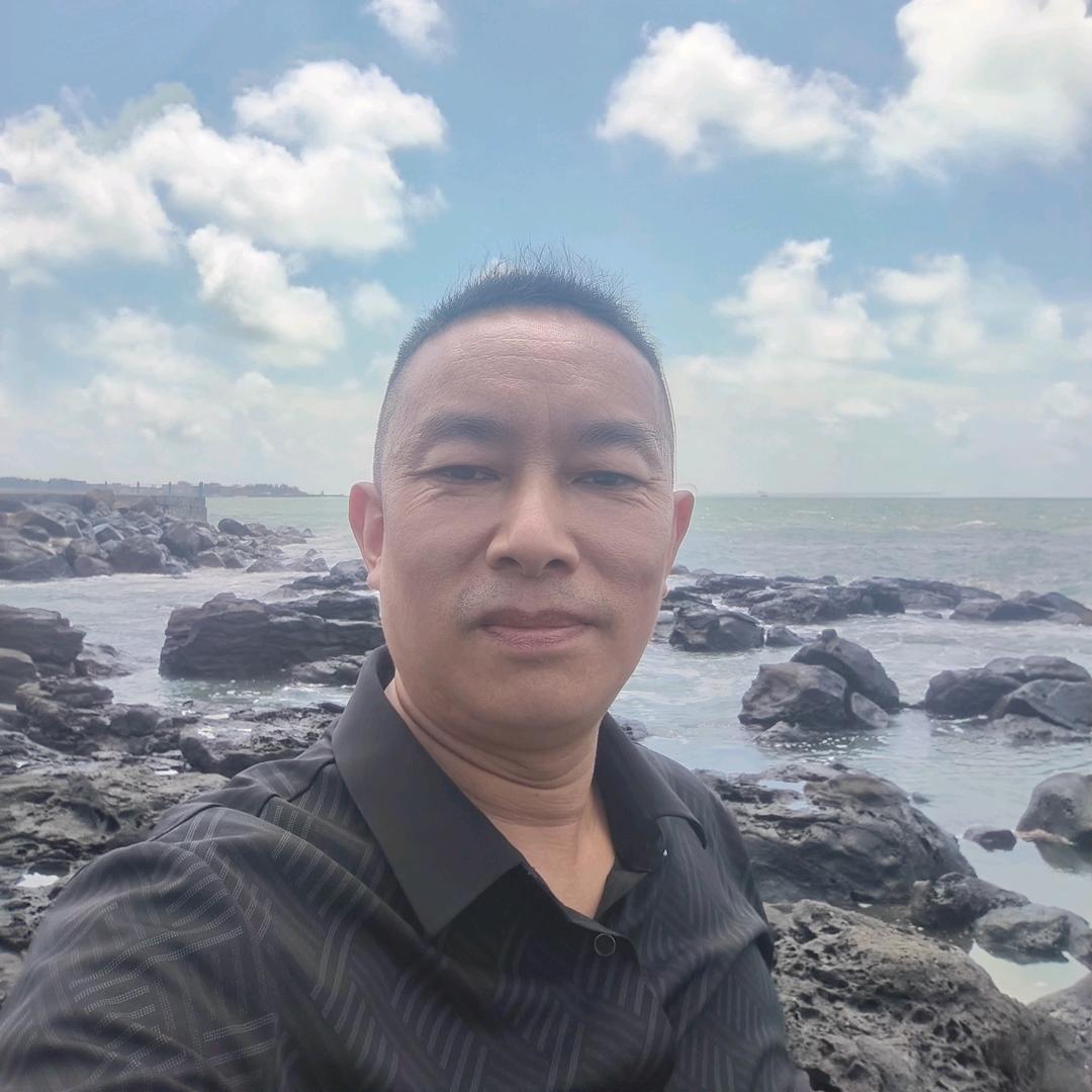 建哥@（山止川行）