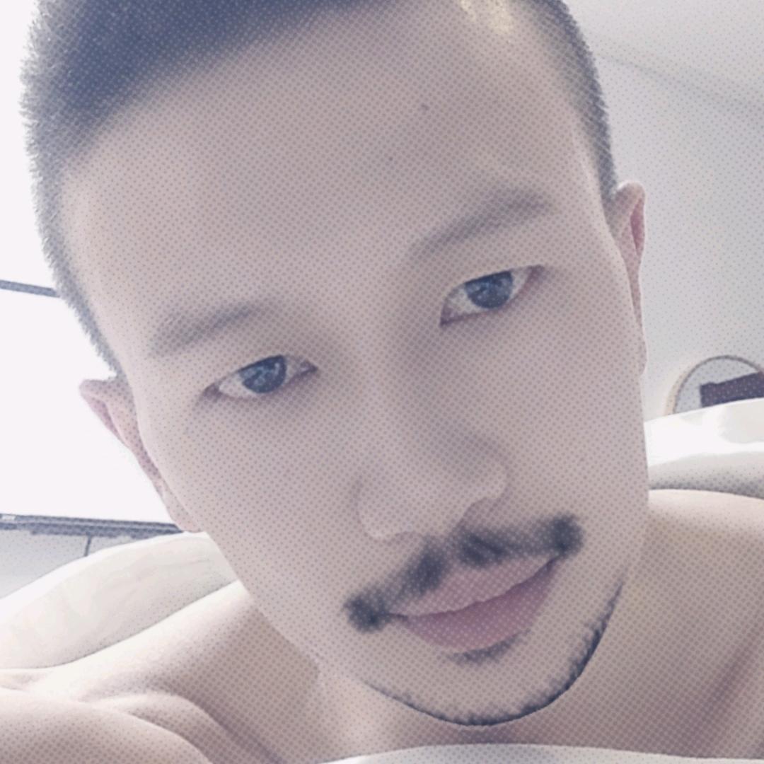 🇸贴砖༒小😈哥꧔ꦿ࿐ ོ