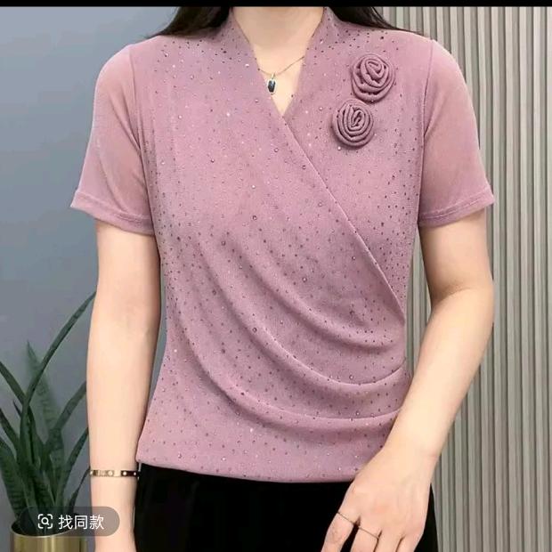 简派时尚精品女装工厂店
