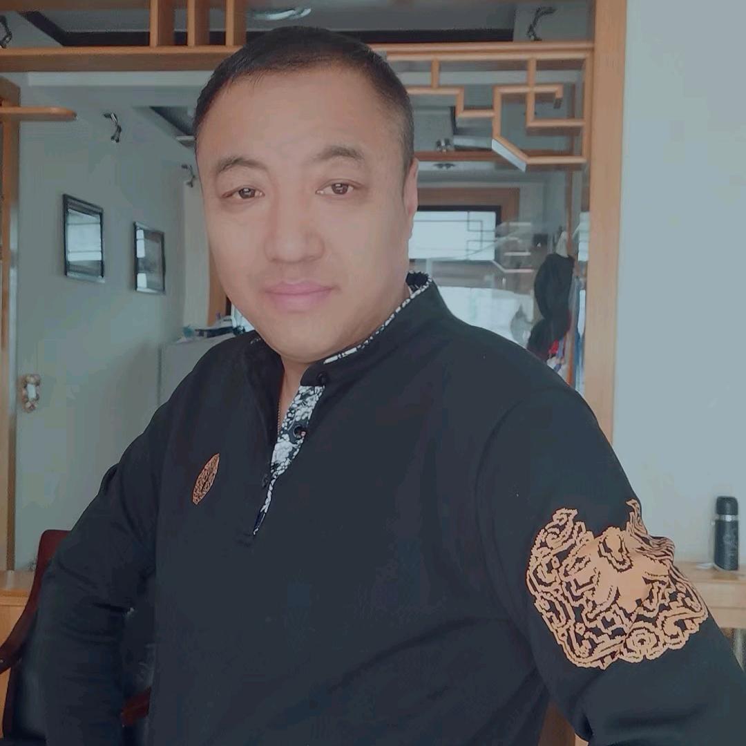 爱唱歌的文哥
