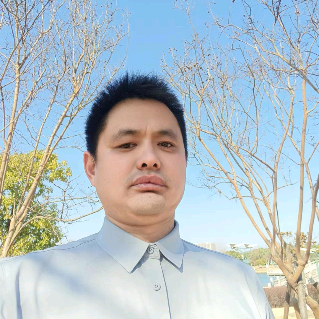 王成高难度树木修剪