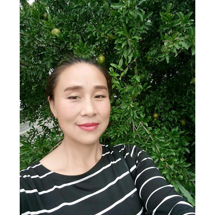 走过这间咖啡屋