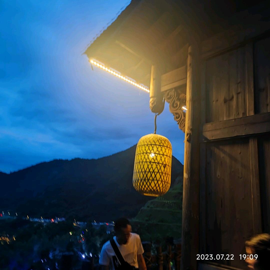 屁顛屁顛╰╯