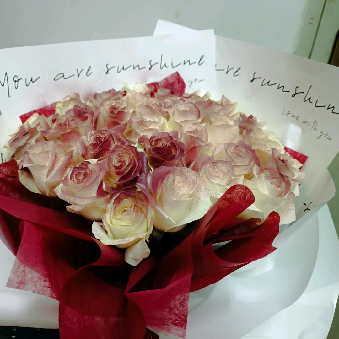 阳光明媚absdyfjxajklmeob