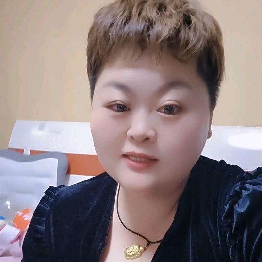 大手牵小手