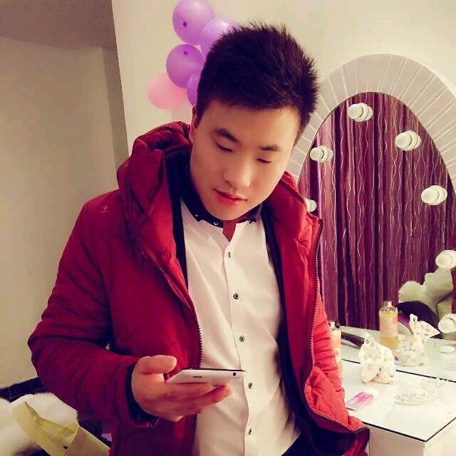 飞跃亿雪