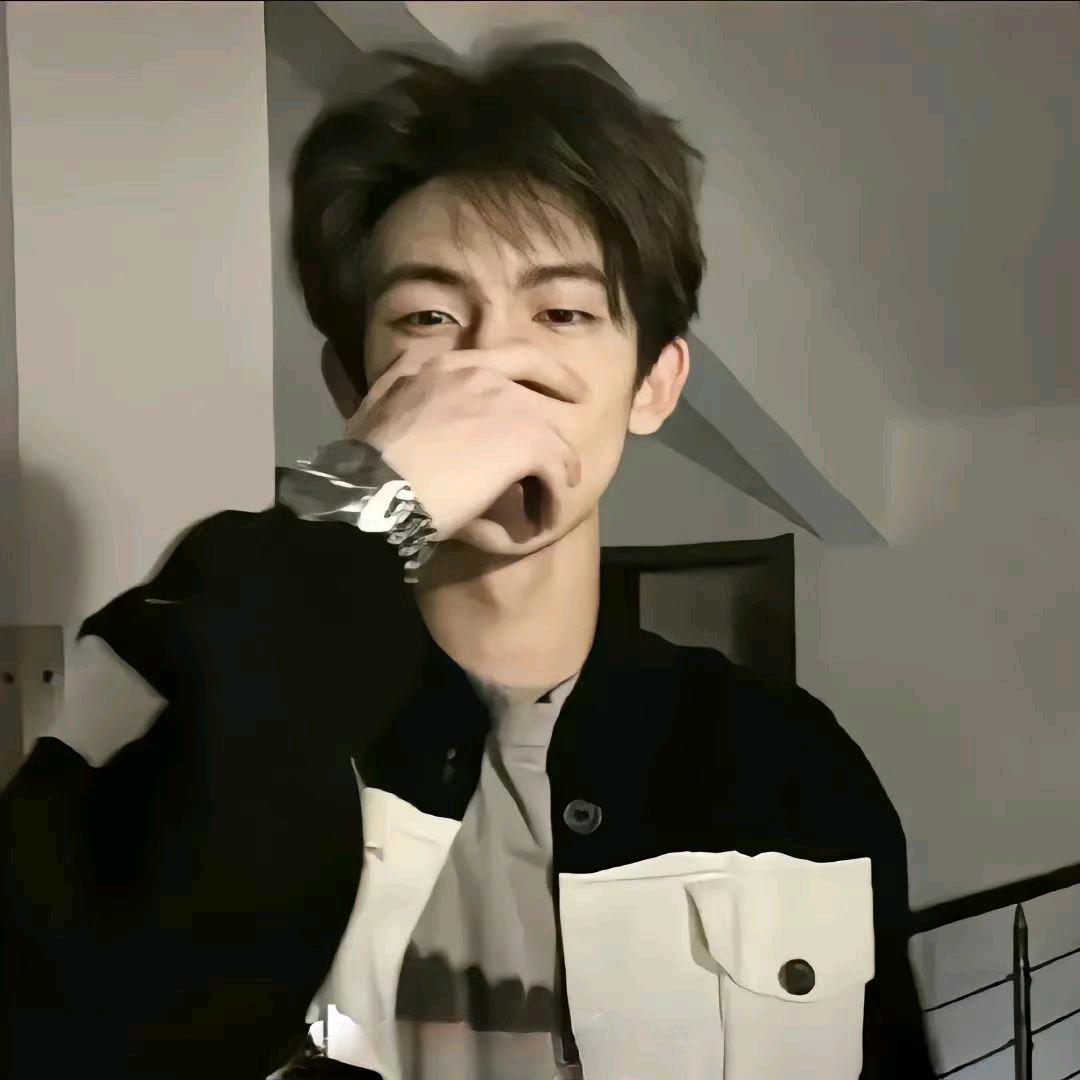 🐶㞮孞