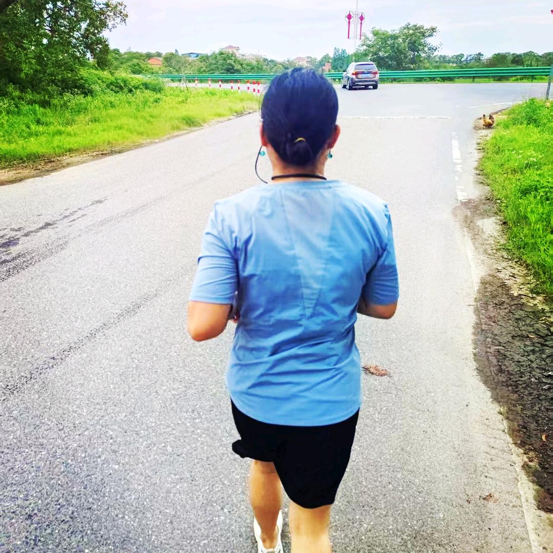 羊羊爱跑步