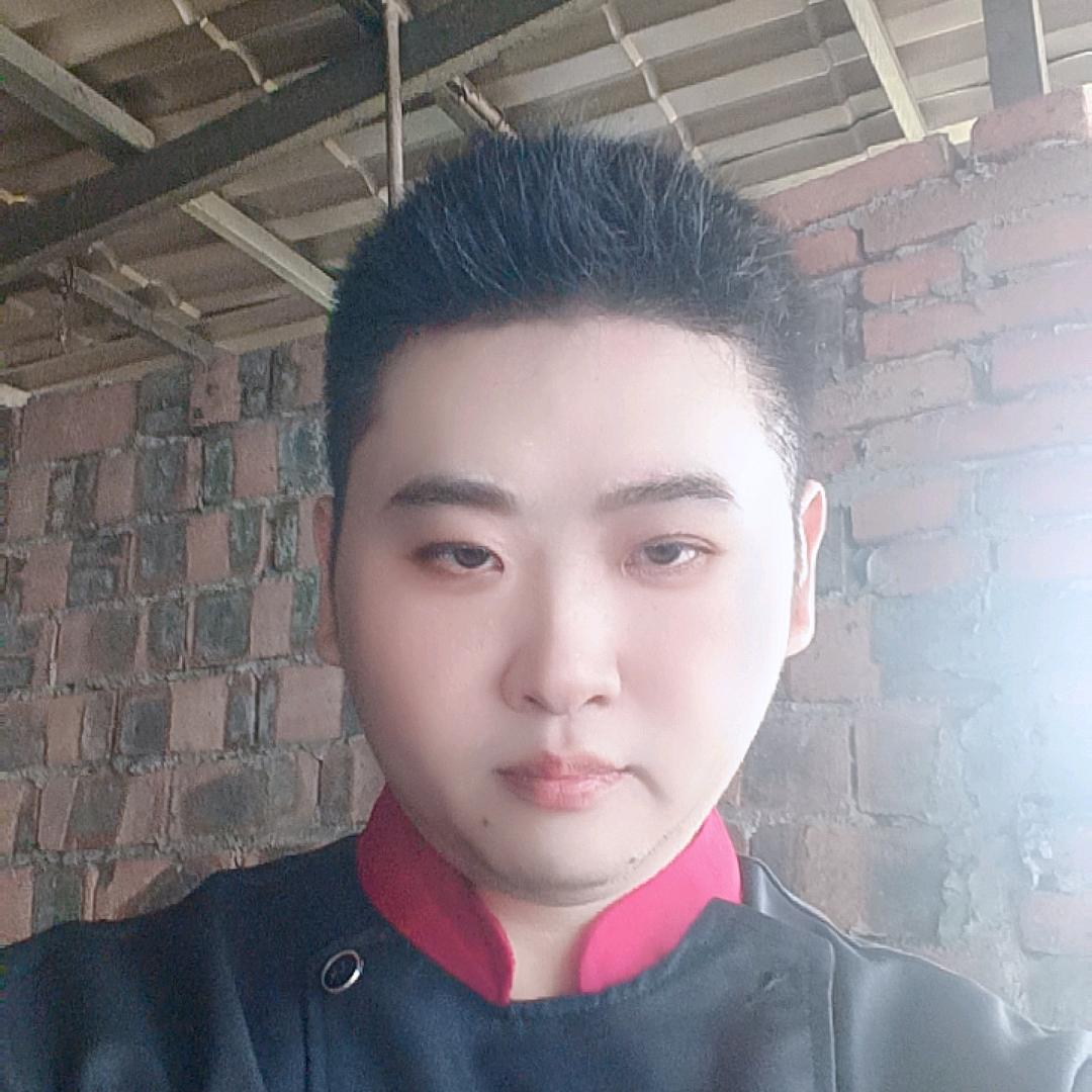 桂花山庄烤牛头，全羊