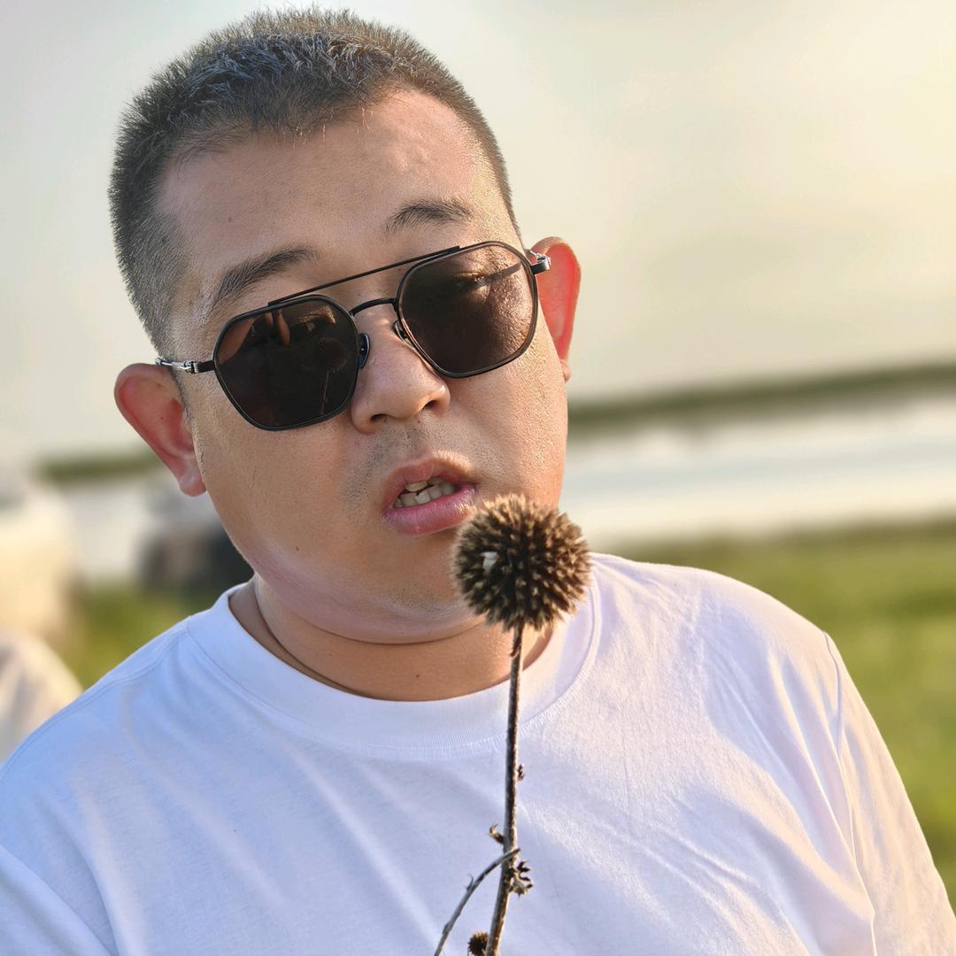 y u