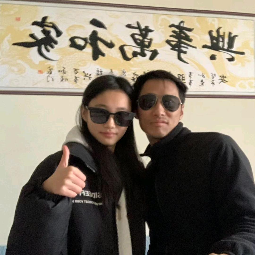 成都过江龙娱乐装饰公司