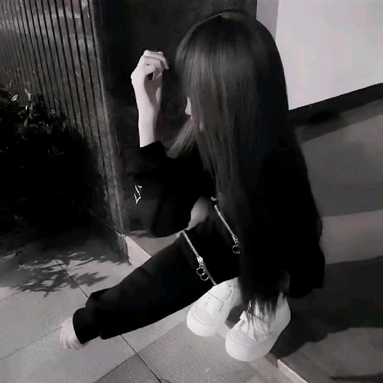 七七