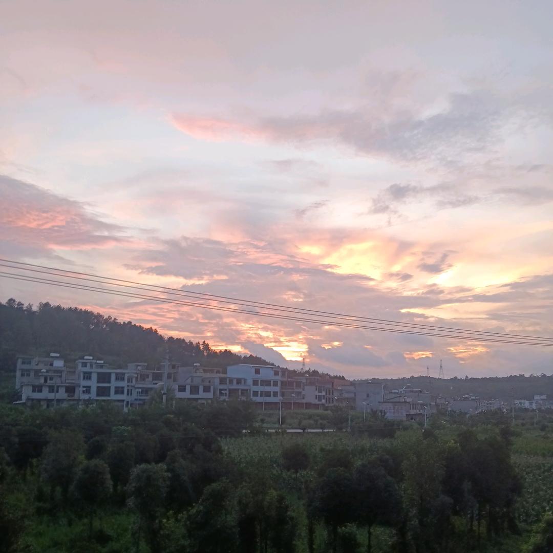 🦋এ᭄艳，城💔翔ོ࿐ᩚ