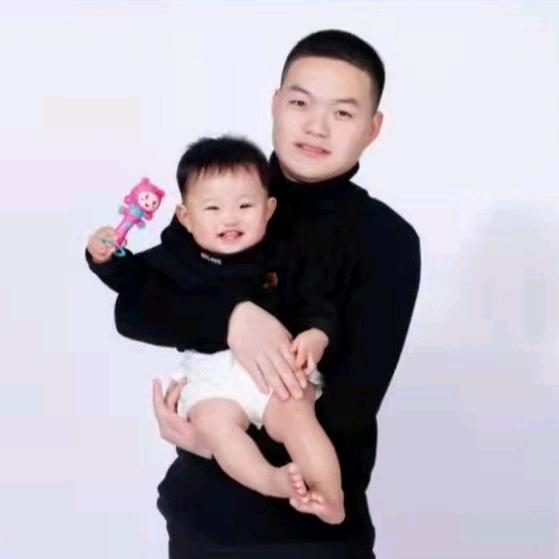 98年开卡车的荣弟🚚