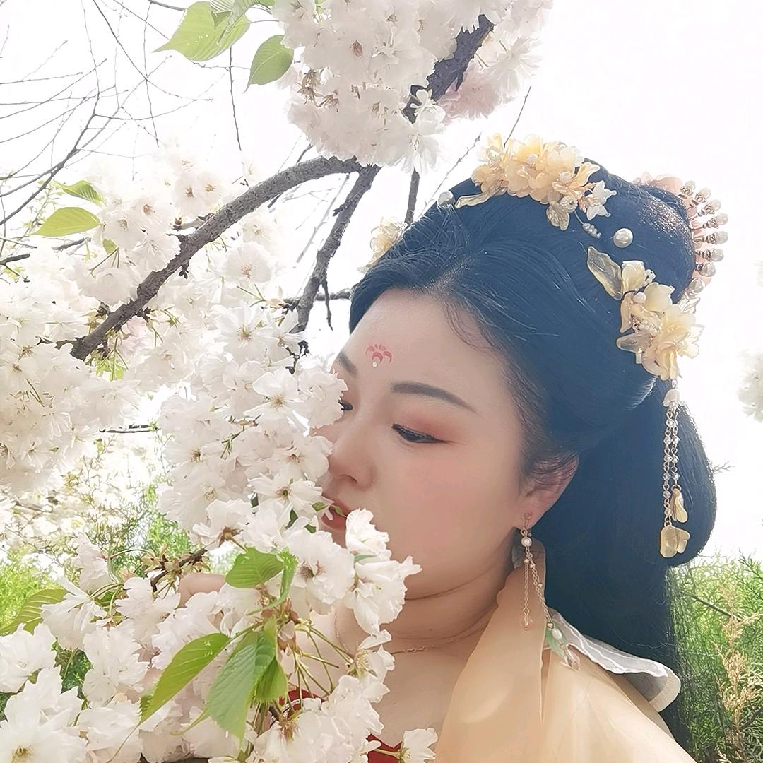 做🌹一个寂🍀寞的🌸人