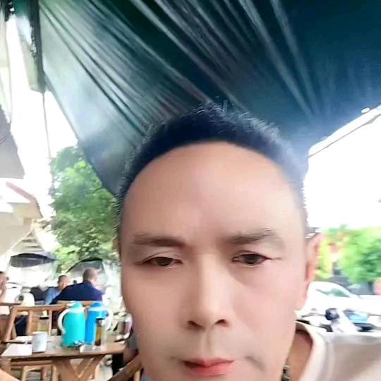 老帅哥