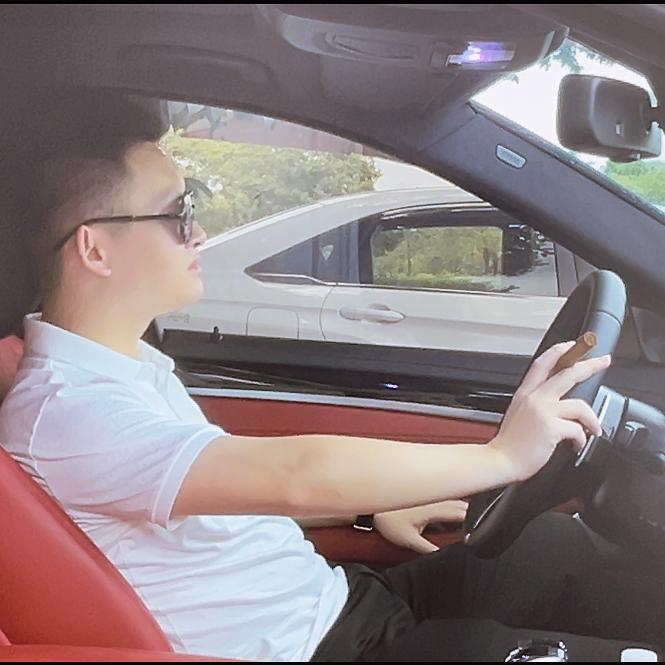 QQ飞车帝星华少