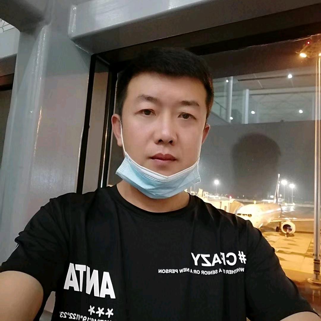 临水狂舞