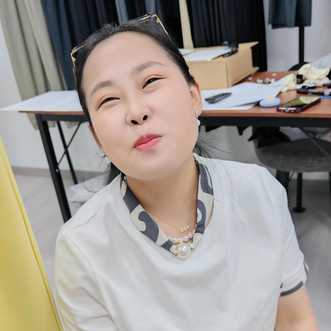 Dmi东姐姐时尚名品