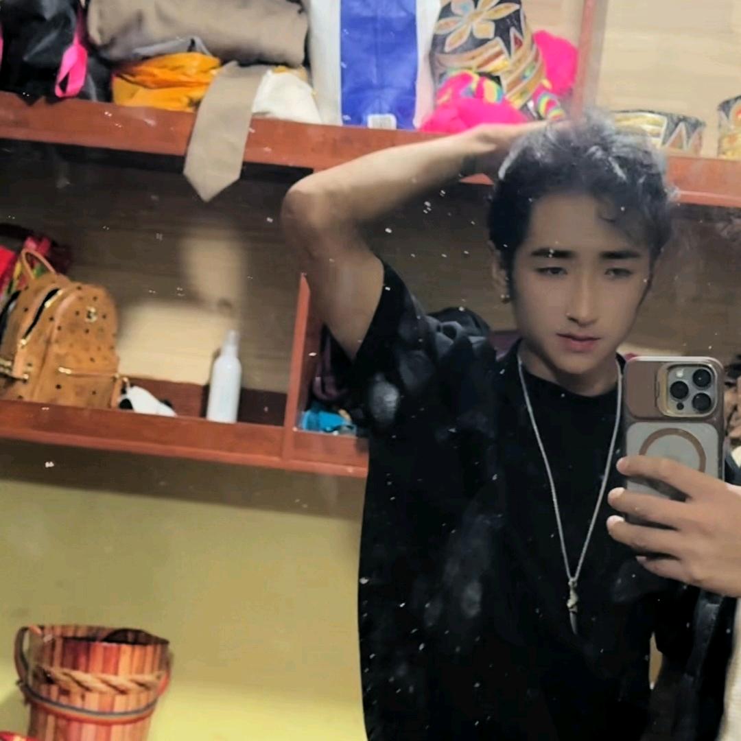 琼布瓦_ℳ_热巴小子