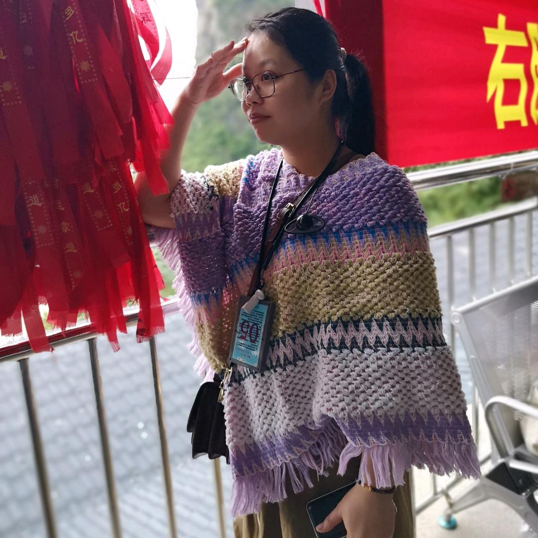 小何财露煎煎饺