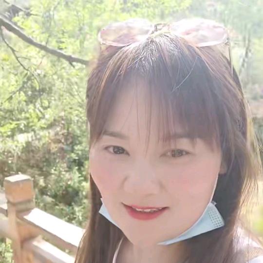 曲靖温士美护肤,凤凤